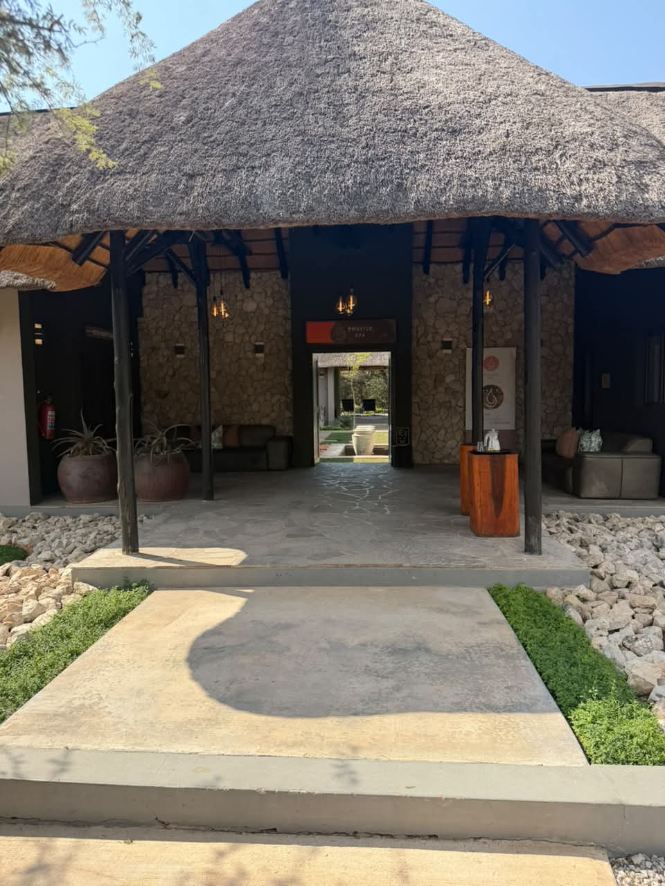 Nhusico Spa Entrance